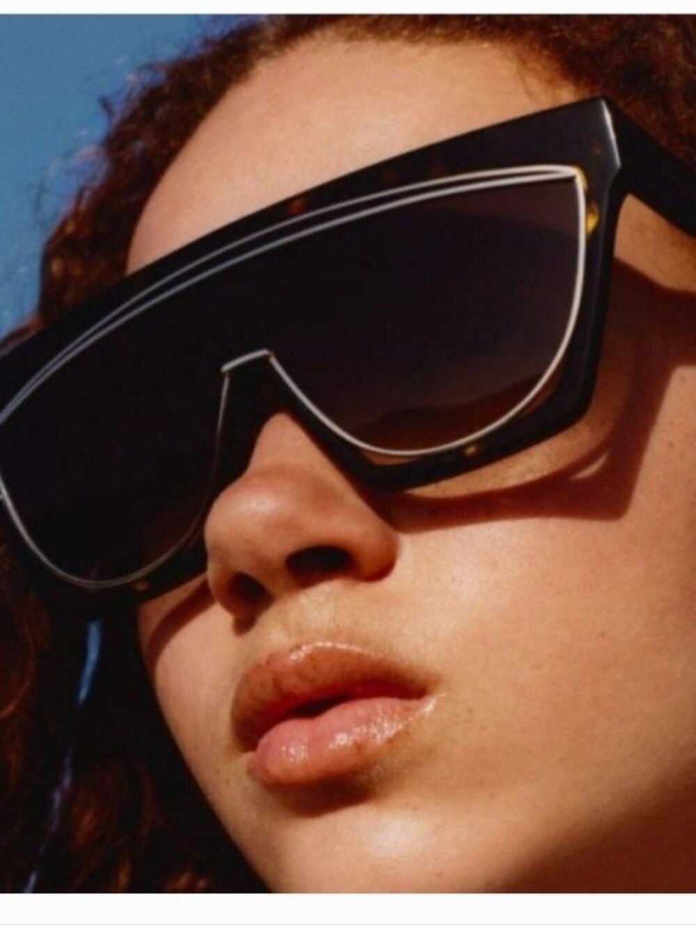 Loewe Black Sunglasses with Case - Picture 6 of 10